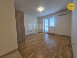 Pronájem bytu 1+kk, Ostrava, Gen. Sochora, 43 m2