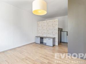 Pronájem bytu 1+1, Havlíčkův Brod, Jihlavská, 34 m2
