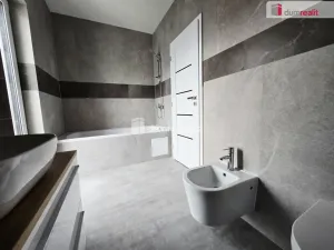 Prodej rodinného domu, Polerady, 118 m2