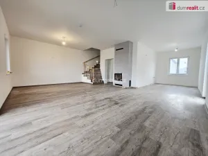 Prodej rodinného domu, Polerady, 118 m2