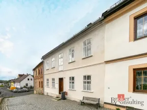 Prodej rodinného domu, Toužim, Pod Brankou, 219 m2