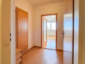 Pronájem bytu 2+kk, Praha - Strašnice, Na palouku, 53 m2