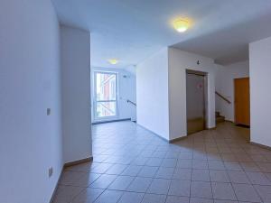 Pronájem bytu 2+kk, Praha - Strašnice, Na palouku, 53 m2