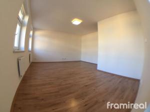 Pronájem bytu 1+kk, Brno, Anenská, 38 m2
