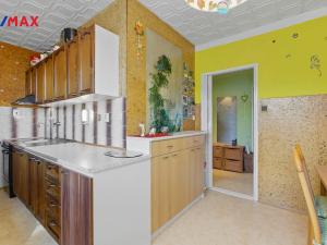 Prodej bytu 3+1, Dolní Žandov, 79 m2