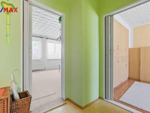 Prodej bytu 3+1, Dolní Žandov, 79 m2