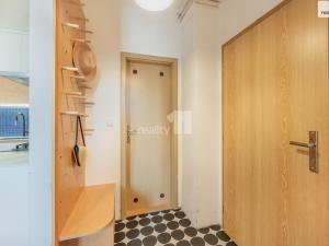 Prodej bytu 3+kk, Praha - Libeň, Lihovarská, 74 m2