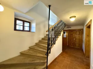 Pronájem výrobních prostor, Dobrovíz, Pražská, 1027 m2