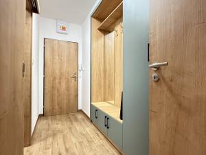 Pronájem bytu 2+kk, Třinec, Krátká, 53 m2