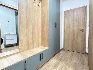 Pronájem bytu 2+kk, Třinec, Krátká, 53 m2