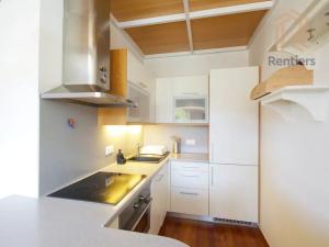 Pronájem bytu 2+kk, Praha - Velká Chuchle, Hvězdářská, 46 m2