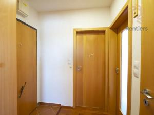 Pronájem bytu 2+kk, Praha - Velká Chuchle, Hvězdářská, 46 m2