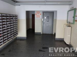 Prodej bytu 1+1, Praha - Hostivař, plukovníka Mráze, 37 m2