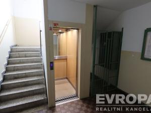 Prodej bytu 1+1, Praha - Hostivař, plukovníka Mráze, 37 m2