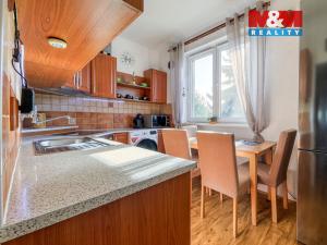 Prodej bytu 3+1, Tlučná, V Rybníčkách, 70 m2