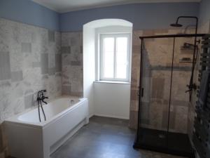 Prodej rodinného domu, Vroutek, Kryrská, 300 m2