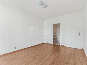 Prodej bytu 4+kk, Praha - Žižkov, V kapslovně, 101 m2