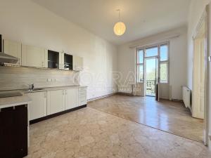 Pronájem bytu 3+kk, Praha, Zborovská, 98 m2