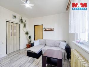 Prodej bytu 3+1, Rotava, Sídliště, 54 m2