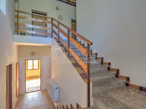 Prodej ubytování, Frymburk, 330 m2