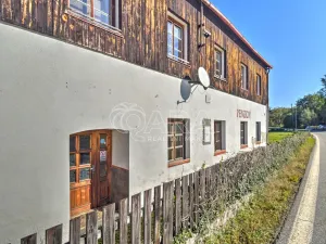 Prodej rodinného domu, Frymburk, 330 m2