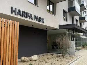 Pronájem bytu 2+kk, Praha - Vysočany, Pod Harfou, 55 m2