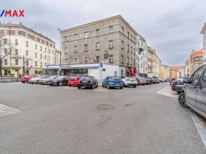 Pronájem garážového stání, Praha - Nusle, Rostislavova, 15 m2