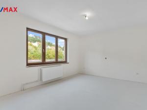 Prodej rodinného domu, Praha, Zderazská, 307 m2