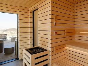 Prodej bytu 2+kk, Praha - Modřany, Československého exilu, 59 m2