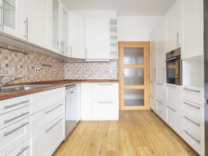Prodej bytu 3+1, Praha - Libeň, Zenklova, 76 m2
