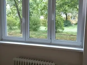 Pronájem bytu 1+kk, Praha - Vršovice, Jerevanská, 27 m2