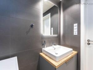 Prodej bytu 2+kk, Praha - Žižkov, U Viktorie, 49 m2