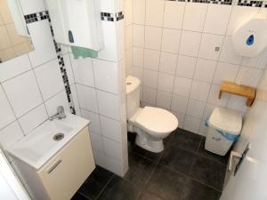 Pronájem kanceláře, Praha - Krč, Perlitová, 12 m2