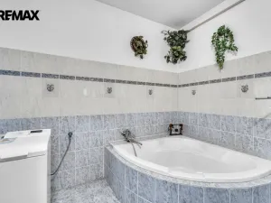 Prodej rodinného domu, Radostov, 187 m2