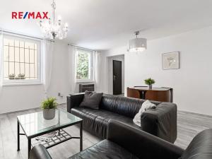 Prodej ubytování, Praha - Karlín, Pernerova, 60 m2