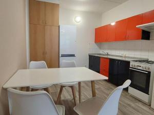 Pronájem bytu 2+kk, Valašské Meziříčí, Luční, 72 m2