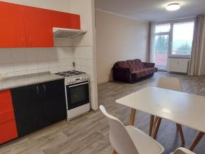 Pronájem bytu 2+kk, Valašské Meziříčí, Luční, 72 m2