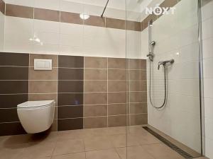 Pronájem bytu 2+kk, Praha - Hlubočepy, Högerova, 58 m2