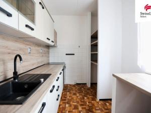 Prodej bytu 3+1, Nové Hrady, Zahradní čtvrť, 71 m2