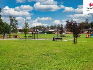 Prodej bytu 3+1, Nové Hrady, Zahradní čtvrť, 71 m2