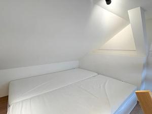 Pronájem bytu 1+kk, Brno, Poštovská, 36 m2