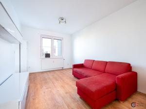 Pronájem bytu 2+1, Holice, Ottmarova, 49 m2