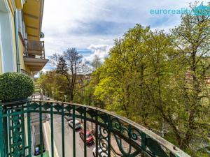 Prodej bytu 3+1, Mariánské Lázně, Anglická, 105 m2