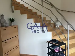Pronájem bytu 4+1, Vracov, náměstí Míru, 200 m2