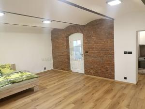 Prodej bytu 1+kk, Broumov, U Horní brány, 62 m2