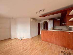 Prodej bytu 3+kk, Olomouc, Handkeho, 64 m2