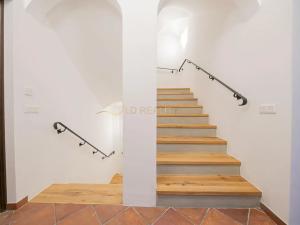 Pronájem bytu 1+1, Olomouc, Šemberova, 30 m2