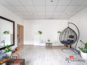 Prodej bytu 4+1, Blansko, nám. Svobody, 209 m2
