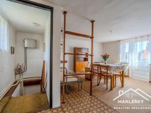 Prodej rodinného domu, Radim, 213 m2