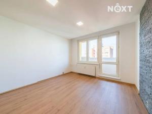 Pronájem bytu 1+kk, Ostrava, Na Obvodu, 27 m2